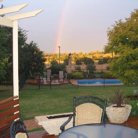 Bed and Breakfast Pericoe Retreat Dubbo Zewnętrze zdjęcie